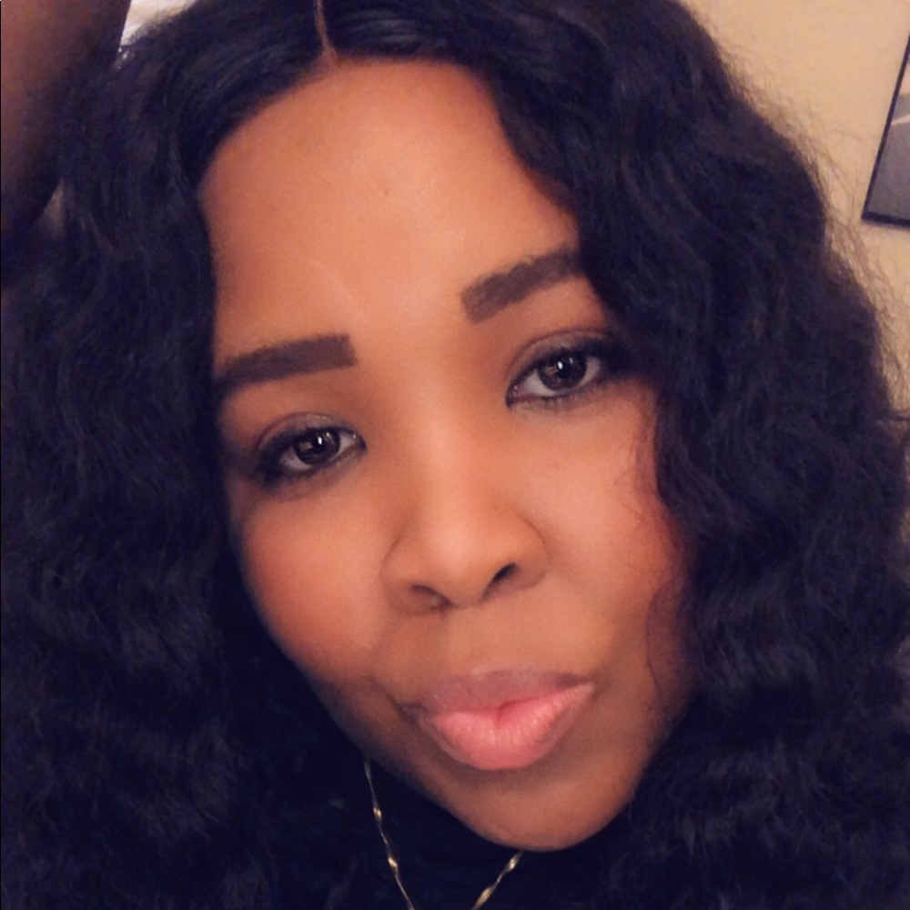 Meet Your Posher Tesia!!